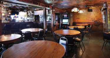 Diving Into the Future: What Lies Ahead for the American Dive Bar
