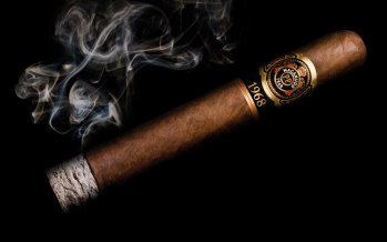 Cigar Bars Rviewed